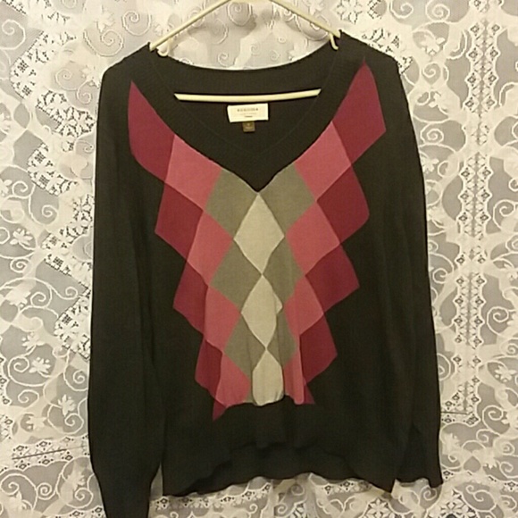 Sweater - Picture 1 of 3